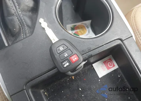 2015 Toyota Camry Le z USA, uszkodzony, nr VIN 4T1BF1FK3FU110379